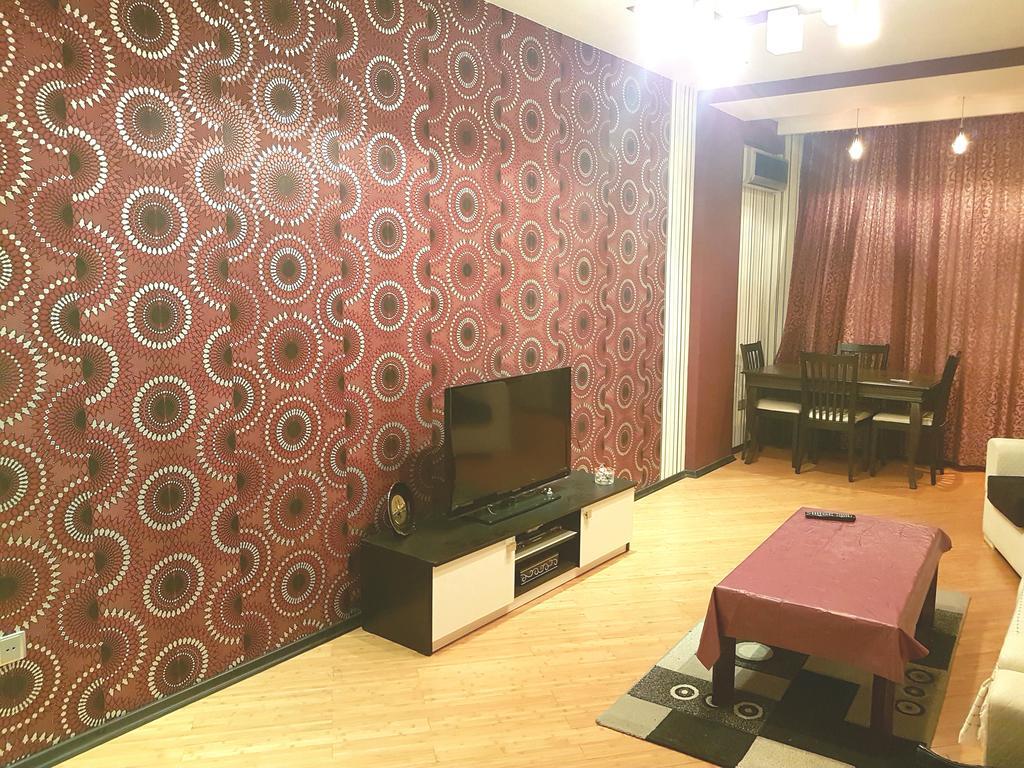 Apartment On Mirqasimov St.29 Баку Екстер'єр фото